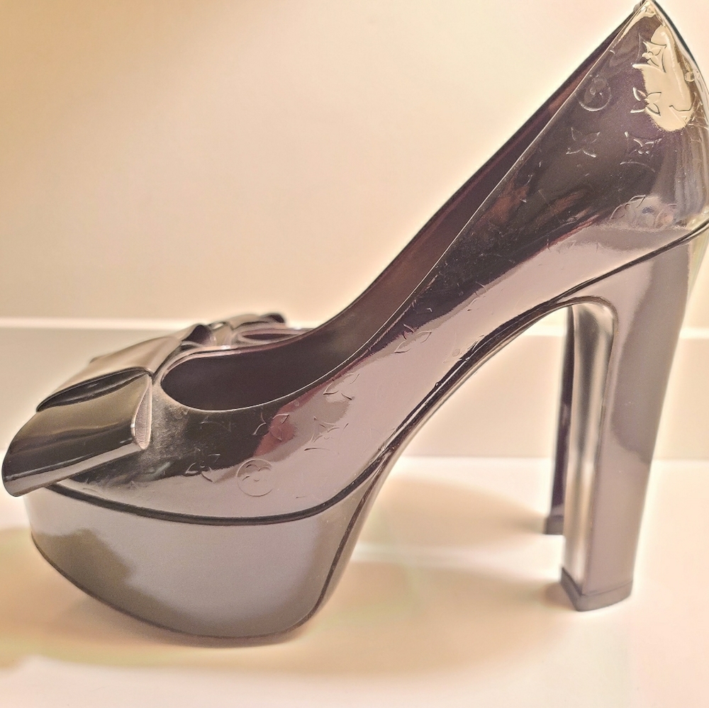 Louis Vuitton True open toe platform pump Amarante - Picture 2 of 8